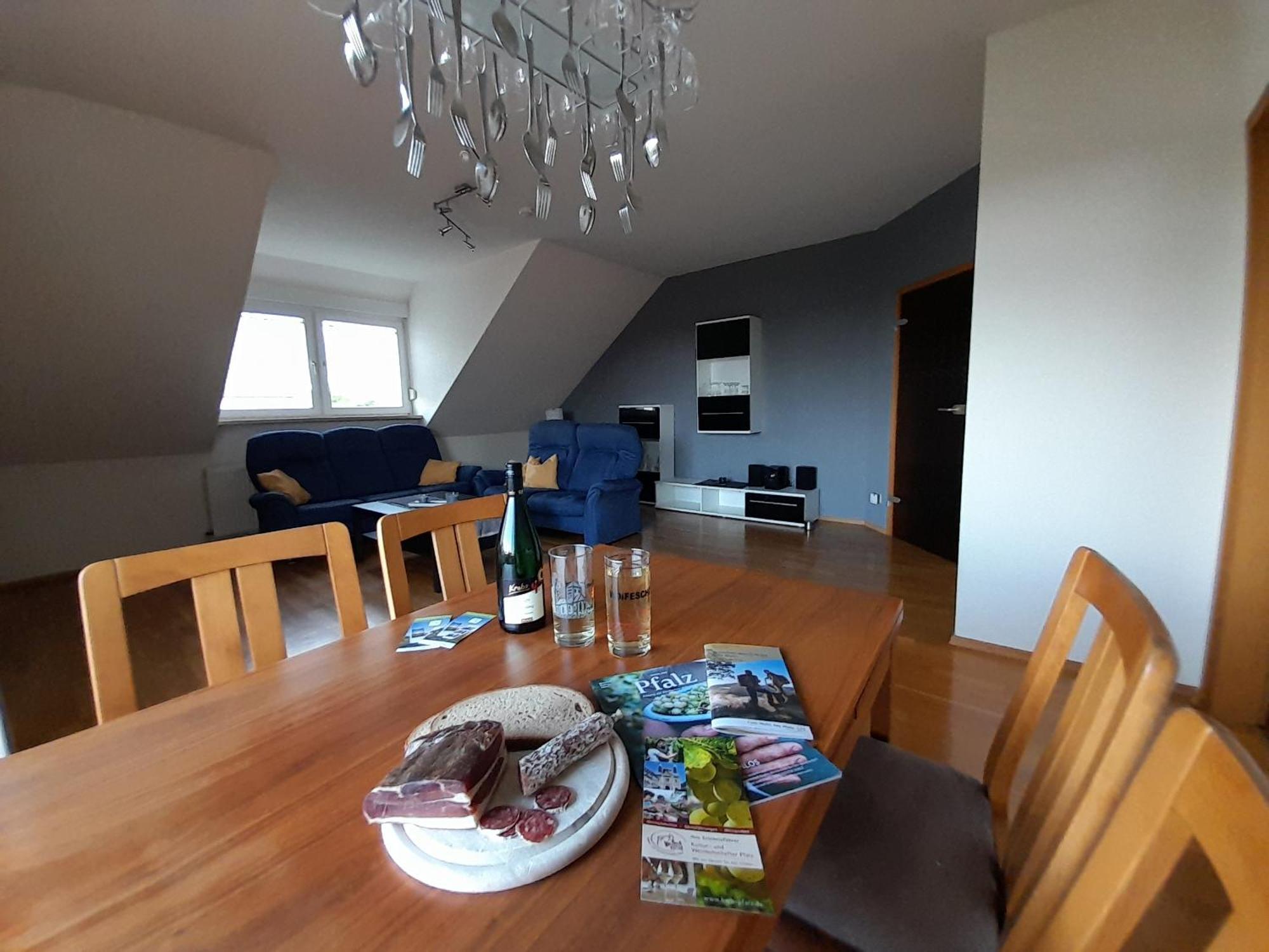 Ferienwohnung Am Schoosberg, Niederkirchen Bei Deidesheim Bagian luar foto